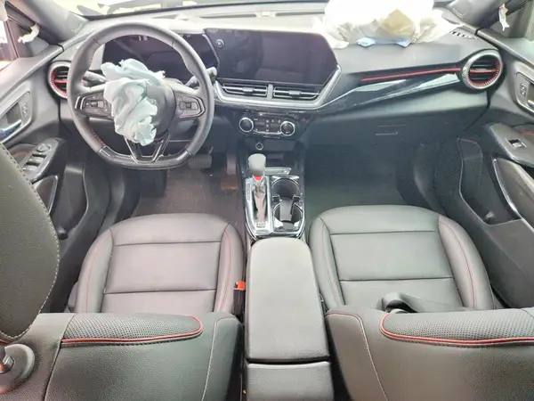 KL77LJEP9SC166064 2025 CHEVROLET TRAX - Image 8