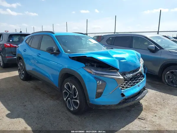 KL77LJEP9SC173628 2025 CHEVROLET TRAX - Image 1