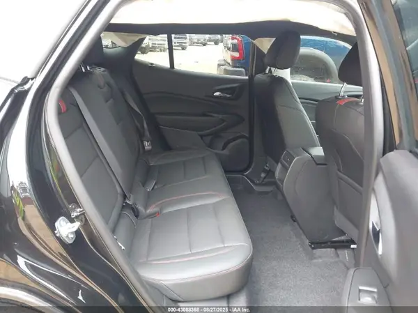 KL77LJEP9SC196147 2025 CHEVROLET TRAX - Image 8
