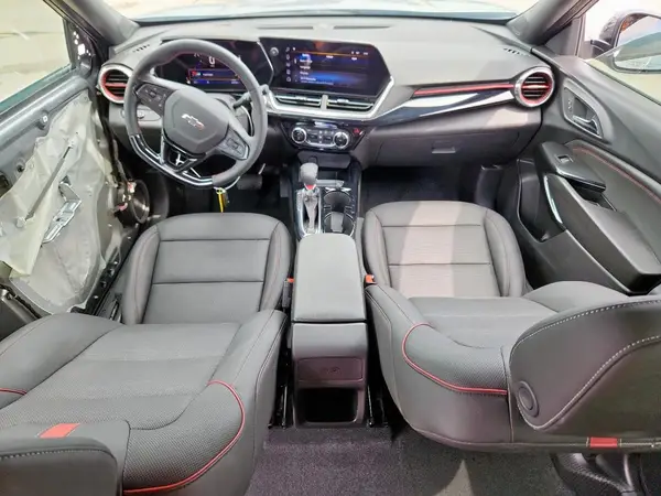 KL77LJEP9SC208247 2025 CHEVROLET TRAX - Image 8
