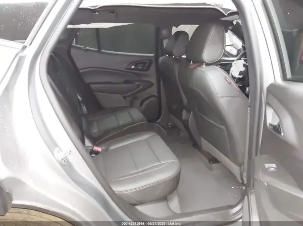 KL77LJEP9SC217739 2025 CHEVROLET TRAX - Image 8