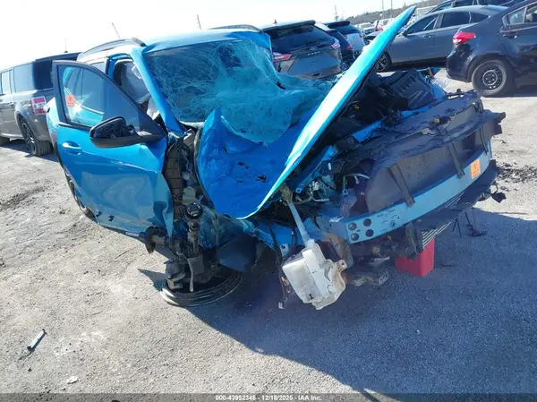 KL77LJEP9SC264172 2025 CHEVROLET TRAX - Image 1