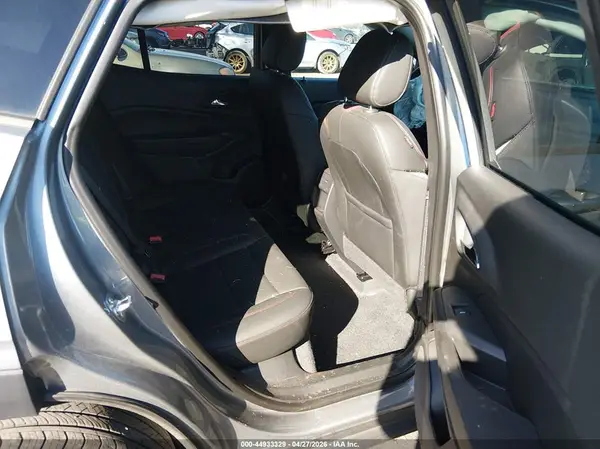 KL77LJEP9SC292831 2025 CHEVROLET TRAX - Image 8