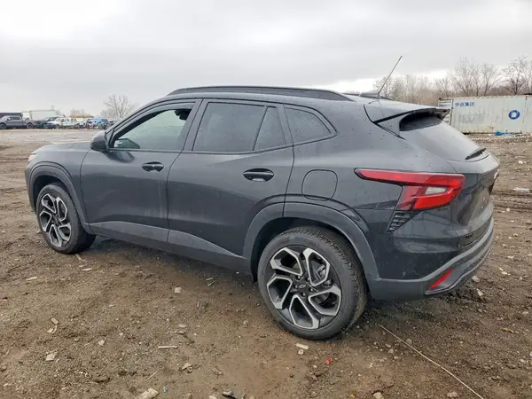 KL77LJEP9SC293414 2025 CHEVROLET TRAX - Image 2