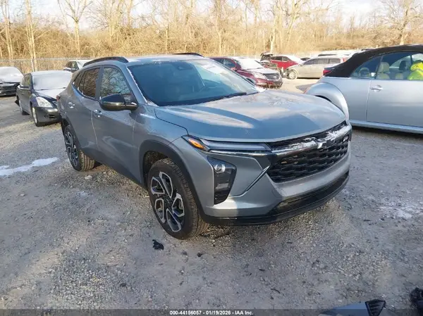 KL77LJEP9SC301883 2025 CHEVROLET TRAX - Image 1
