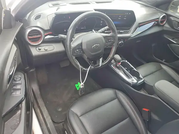 KL77LJEP9SC322376 2025 CHEVROLET TRAX - Image 8