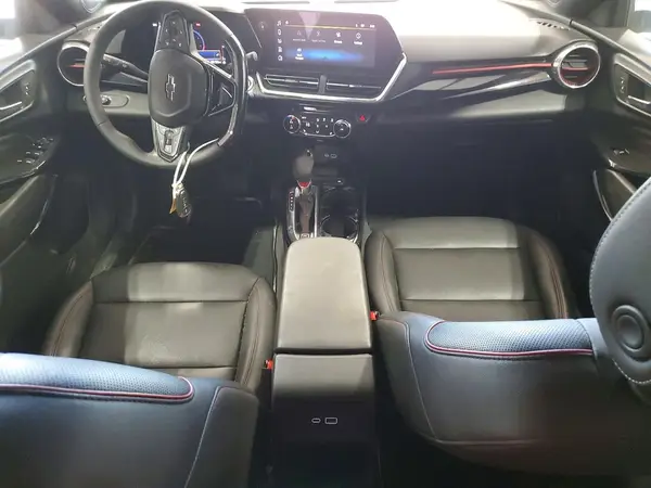 KL77LJEPXSC042028 2025 CHEVROLET TRAX - Image 8