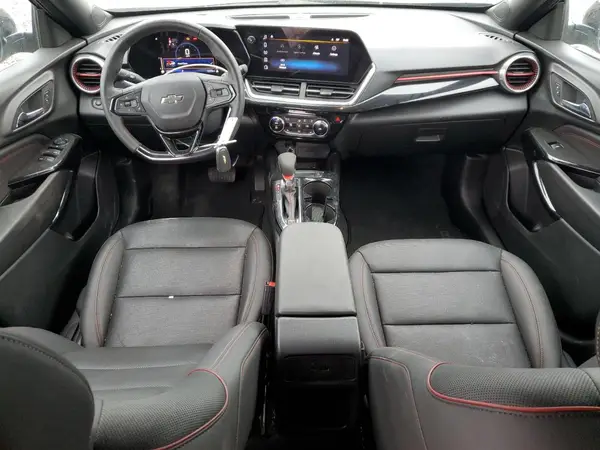 KL77LJEPXSC060299 2025 CHEVROLET TRAX - Image 8