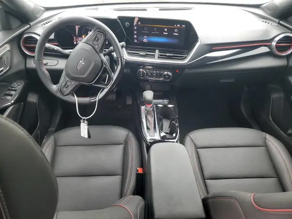 KL77LJEPXSC121148 2025 CHEVROLET TRAX - Image 8