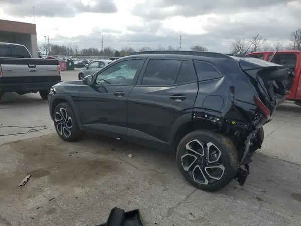 KL77LJEPXSC174559 2025 CHEVROLET TRAX - Image 2