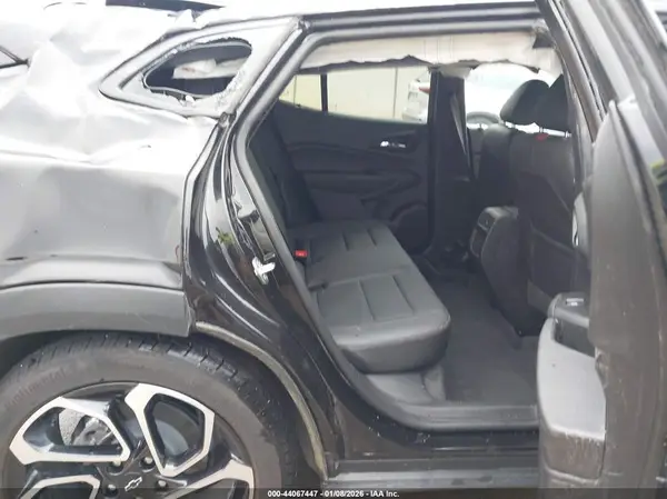 KL77LJEPXSC344449 2025 CHEVROLET TRAX - Image 8