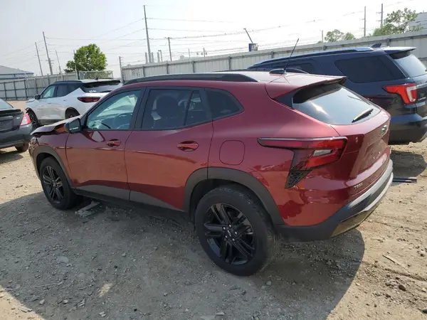 KL77LKE20RC049879 2024 CHEVROLET TRAX - Image 2