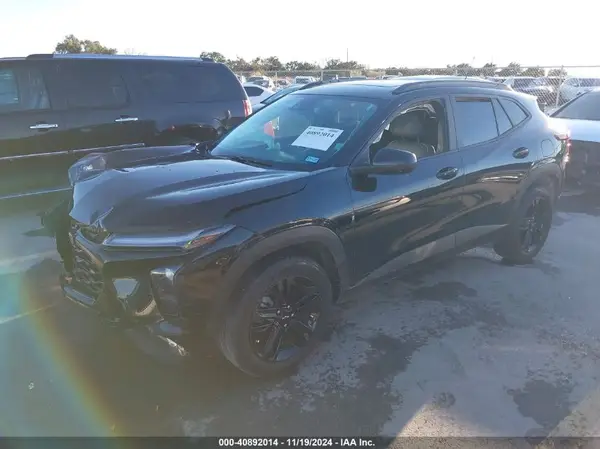 KL77LKE20RC222851 2024 CHEVROLET TRAX - Image 2