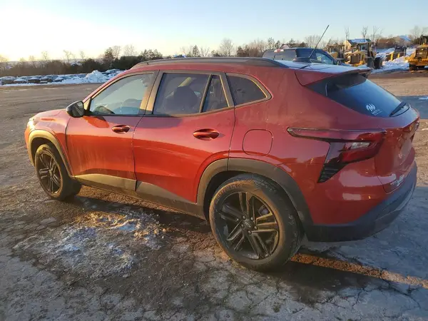 KL77LKE21RC053309 2024 CHEVROLET TRAX - Image 2