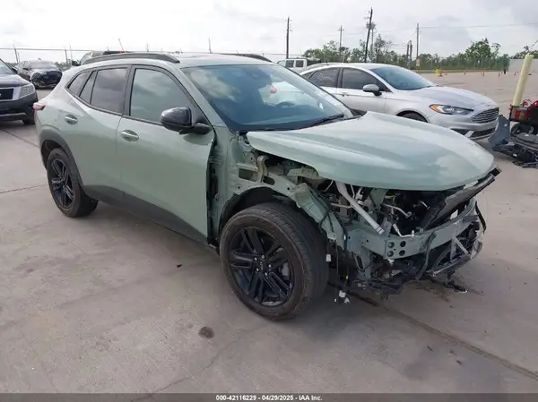 KL77LKE21RC086696 2024 CHEVROLET TRAX - Image 1