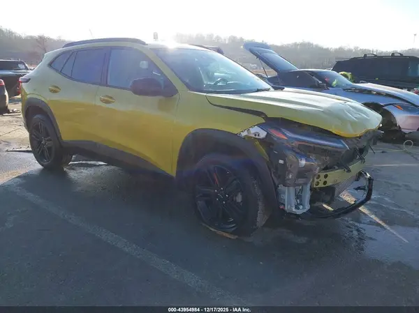 KL77LKE22RC025471 2024 CHEVROLET TRAX - Image 1