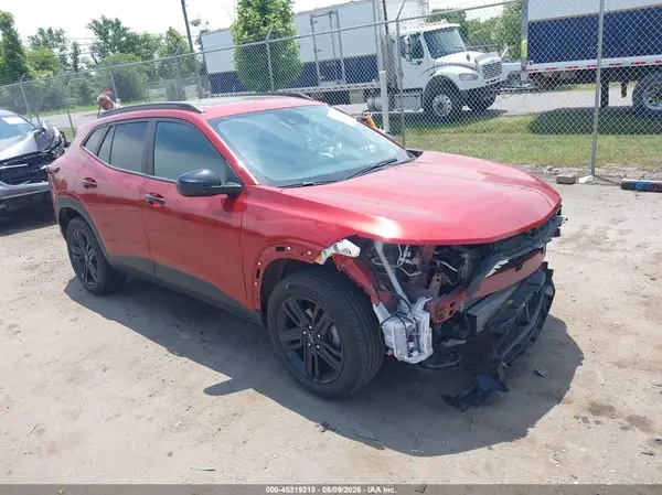 KL77LKE22RC074766 2024 CHEVROLET TRAX - Image 1