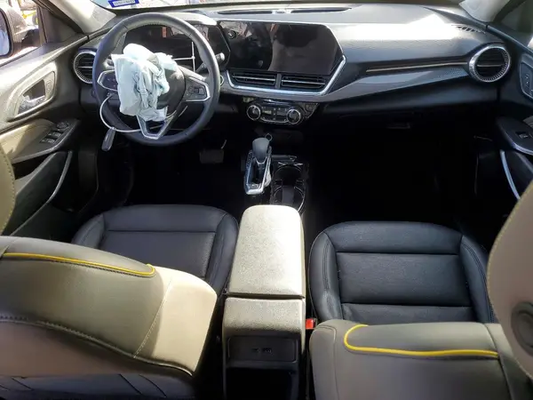 KL77LKE22RC090305 2024 CHEVROLET TRAX - Image 8