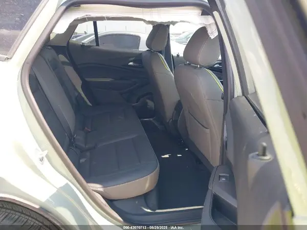 KL77LKE22RC138045 2024 CHEVROLET TRAX - Image 8