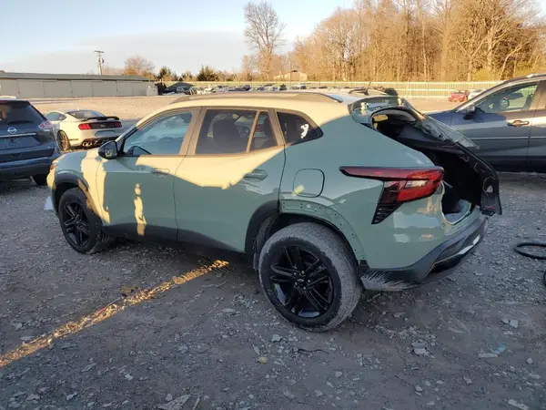 KL77LKE22RC160367 2024 CHEVROLET TRAX - Image 2