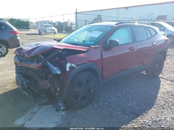 KL77LKE22RC176293 2024 CHEVROLET TRAX - Image 2