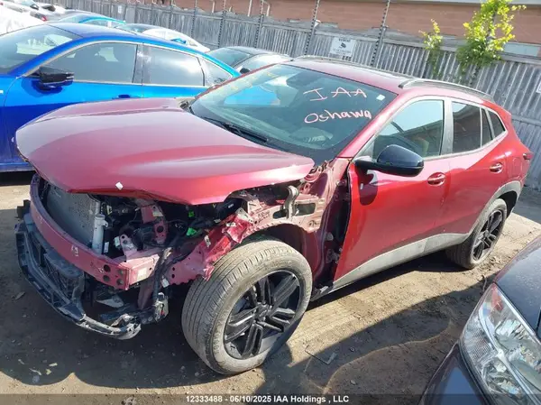 KL77LKE23RC237599 2024 CHEVROLET TRAX - Image 2