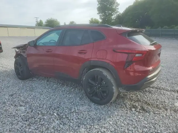 KL77LKE25RC075362 2024 CHEVROLET TRAX - Image 2