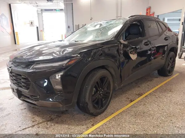 KL77LKE25RC135530 2024 CHEVROLET TRAX - Image 2