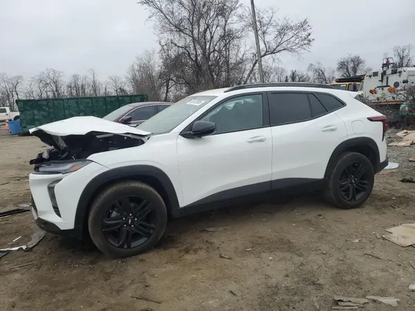 KL77LKE25RC142574 2024 CHEVROLET TRAX - Image 1
