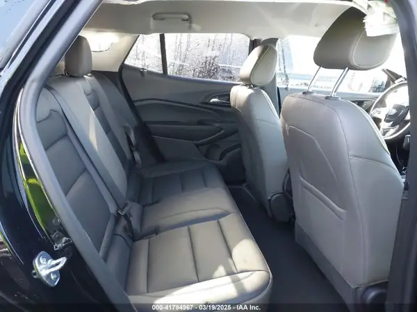 KL77LKE27RC127493 2024 CHEVROLET TRAX - Image 8