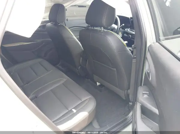 KL77LKE27RC160672 2024 CHEVROLET TRAX - Image 8