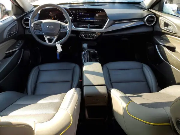 KL77LKE28RC098828 2024 CHEVROLET TRAX - Image 8