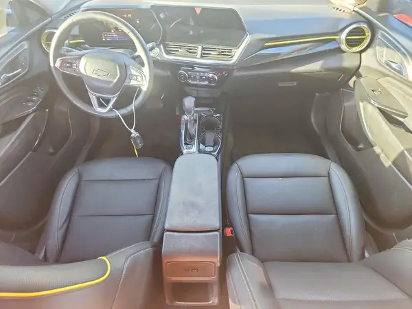 KL77LKE28RC111173 2024 CHEVROLET TRAX - Image 8