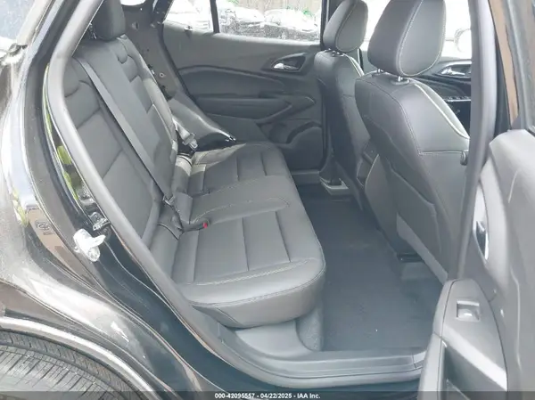 KL77LKE28RC152497 2024 CHEVROLET TRAX - Image 8