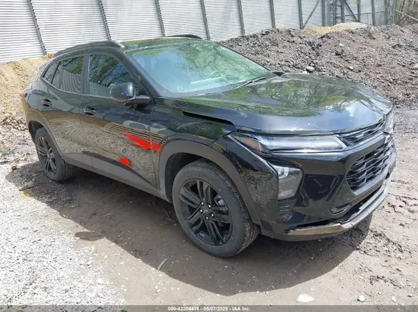 KL77LKE29RC112025 2024 CHEVROLET TRAX - Image 1