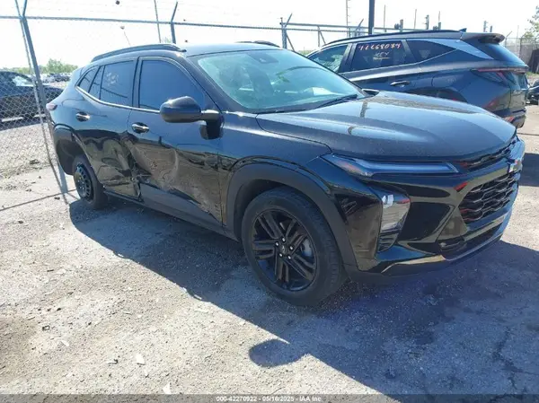 KL77LKE2XRC004271 2024 CHEVROLET TRAX - Image 1