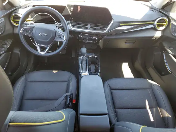 KL77LKE2XRC006067 2024 CHEVROLET TRAX - Image 8