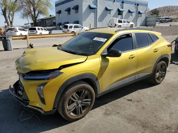 KL77LKE2XRC023385 2024 CHEVROLET TRAX - Image 1