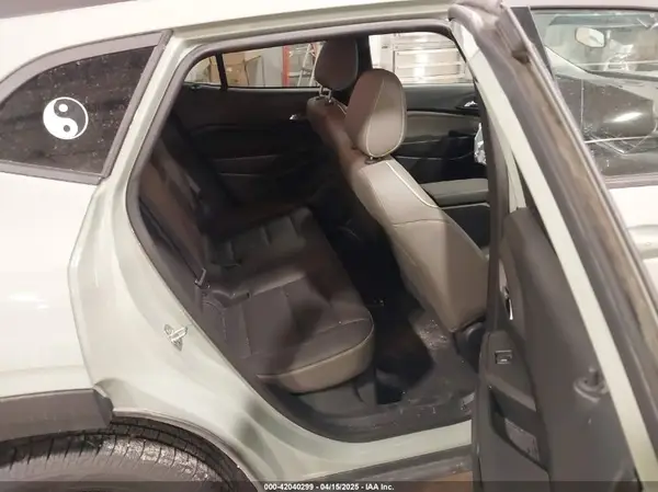 KL77LKE2XRC085286 2024 CHEVROLET TRAX - Image 8