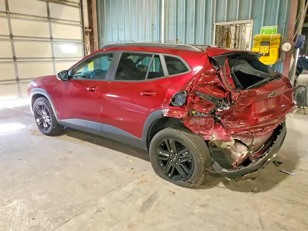 KL77LKE2XRC161704 2024 CHEVROLET TRAX - Image 2