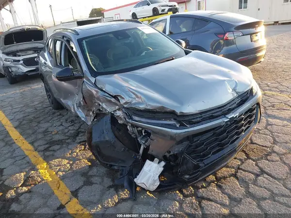 KL77LKE2XRC180656 2024 CHEVROLET TRAX - Image 1