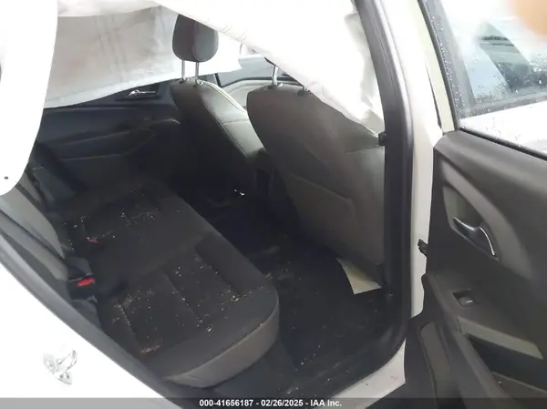 KL77LKE2XRC191057 2024 CHEVROLET TRAX - Image 8