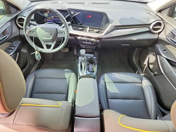 KL77LKEP0SC018035 2025 CHEVROLET TRAX - Image 8