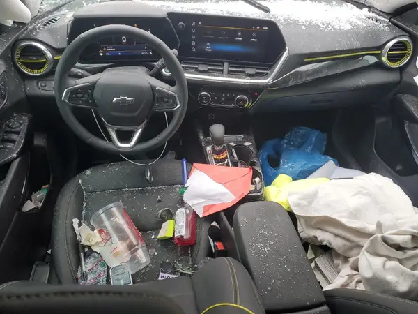 KL77LKEP0SC036292 2025 CHEVROLET TRAX - Image 8