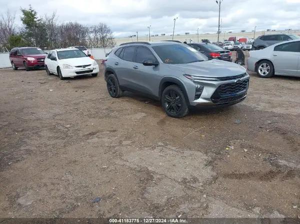 KL77LKEP0SC092250 2025 CHEVROLET TRAX - Image 1