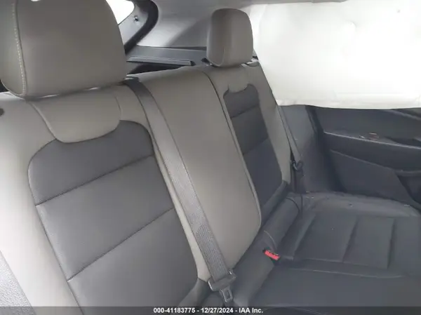 KL77LKEP0SC092250 2025 CHEVROLET TRAX - Image 8