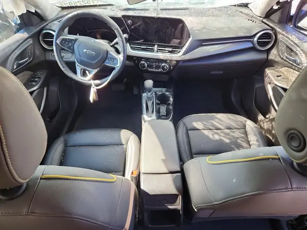 KL77LKEP0SC118894 2025 CHEVROLET TRAX - Image 8