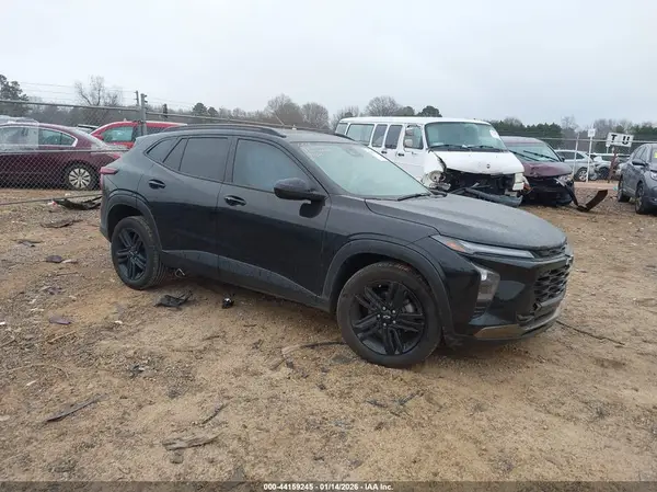 KL77LKEP0SC149966 2025 CHEVROLET TRAX - Image 1