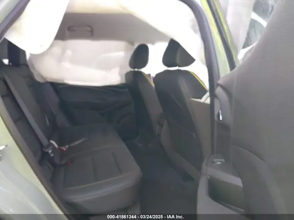 KL77LKEP0SC176035 2025 CHEVROLET TRAX - Image 8
