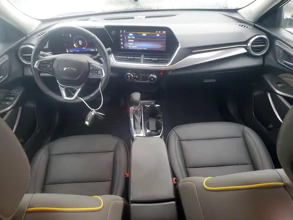 KL77LKEP0SC200236 2025 CHEVROLET TRAX - Image 8